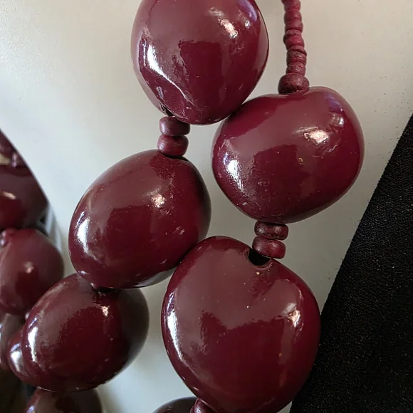 Super Chunky Statement Beaded Necklace - Picture 3 of 6